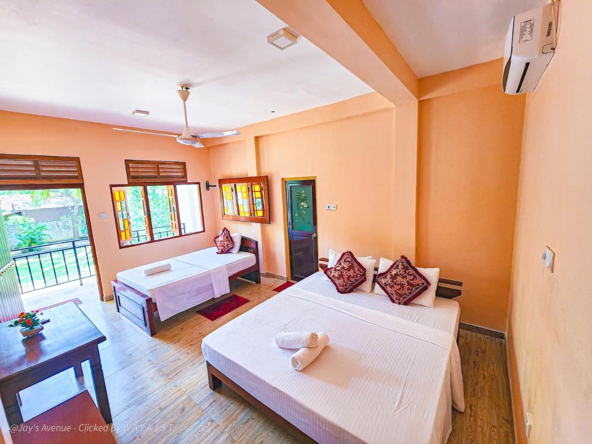 Hotel Jay'S Avenue Udawalawe Exterior foto