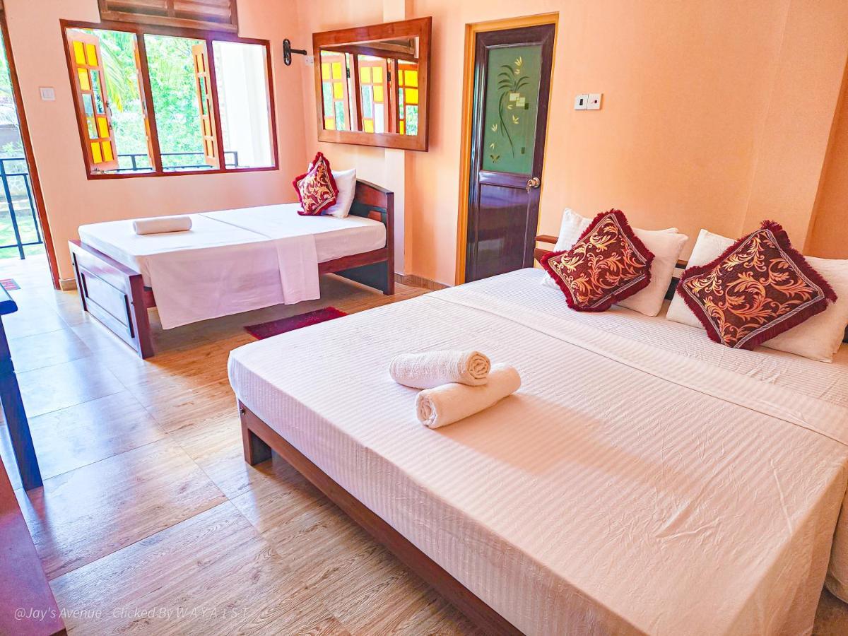 Hotel Jay'S Avenue Udawalawe Exterior foto