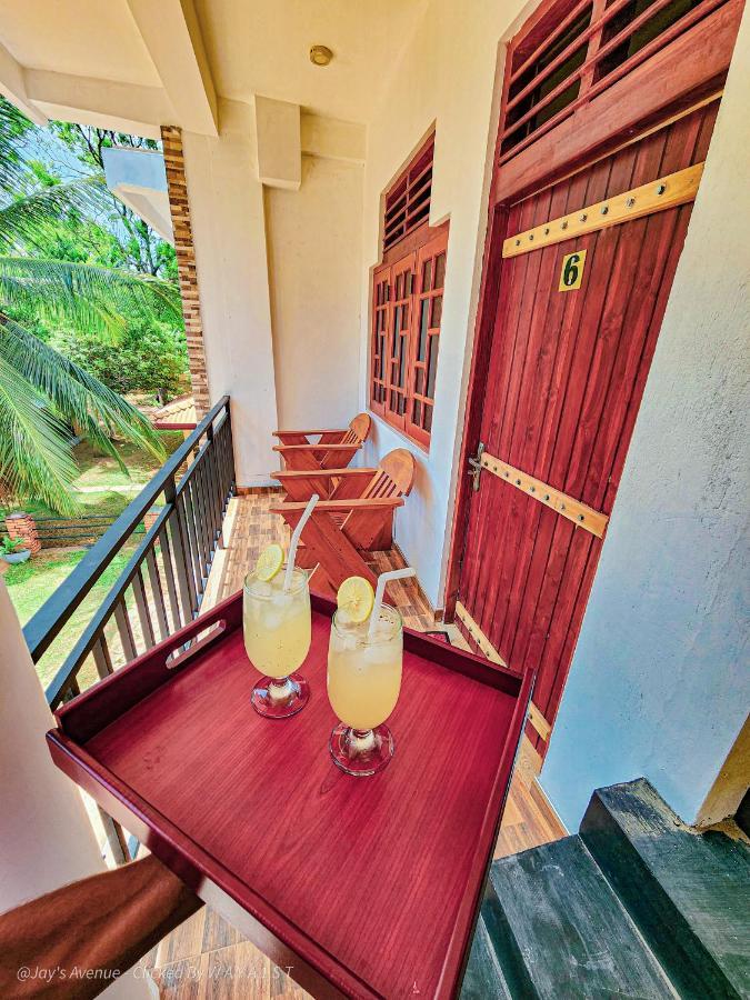 Hotel Jay'S Avenue Udawalawe Exterior foto